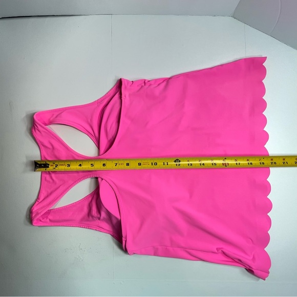 LILLY PULITZER Luxletic Racerback Pink Top Scalloped Hem Built-In Bra Size Med. - Picture 8 of 8